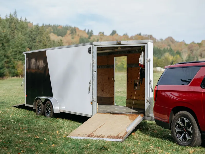 EZ-Hauler 18 foot enclosed aluminum snowmobile trailer, photo 14