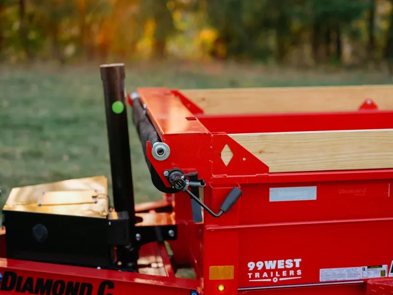 Red 2027 Diamond C GST 8 foot dump trailer, photo 10